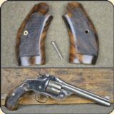 Custom Checkered Wood Grip for a Berette/Uberti Laramie Revolver - 7 of 8