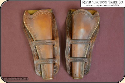 Holster for a Colt Dragoon copy of an original in the River Junction Collection - Image 3 of 12