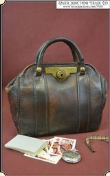 Banker's Stagecoach bag - 1 of 11
