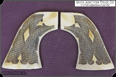 Ruger - Fleur de Lys checkered grip - Antique Ivory color - Image 2 of 8