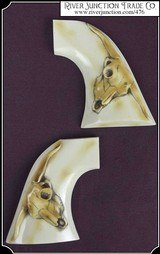 Colt SAA - Steer Skull grip
