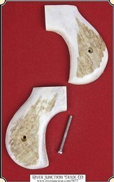 Uberti Thunderer Hand made Elk Horn w/bark two piece Grips RJT#5877 - 1 of 4
