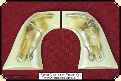 Ruger new & old Model Vaquero - Horse head grip - Image 2 of 8