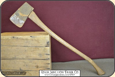 Modern Woodsmen of the World parade axe - Image 4 of 10