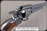 Non- firing pistol - M1873 Old West Revolver Gray 7 in. - 7 of 7
