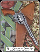 Non- firing pistol - M1873 Old West Revolver Gray 7 in. - 1 of 7