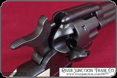 Old West M1873 Black Finish Cavalry Non-Firing Replica Revolver - Faux Ivory Grips - Image 7 of 8