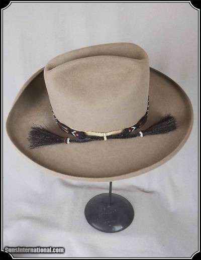 Glass Quill and Bead Hat Band - Image 6 of 8