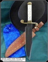 Classic Style Bowie Knife - 1 of 5