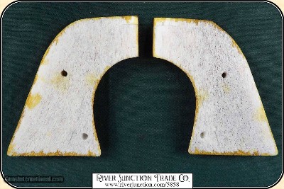 Old Vaquero and other Ruger Grips ~ Hand made Elk Horn two piece Grips w/ bark on RJT#5858 - Image 12 of 13