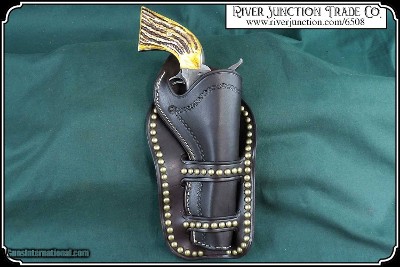Cross Draw Cheyenne Spotted Holster for 4.75 to 5.5 in Barrel - Image 4 of 9