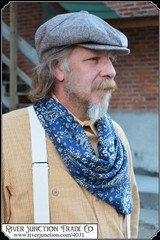 Bandana - Old Fashion Silk in Blue or Red Calico