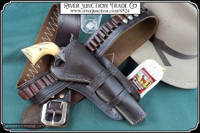 Cheyenne Leaf and Vine Border Holster for 7.5 in Barrels - Image 2 of 9