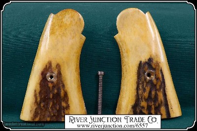 Grips for a Merwin Hulbert two piece ELK HORN WITH BARK - Image 5 of 8