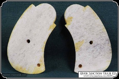 Grips for a Merwin Hulbert two piece ELK HORN WITH BARK - Image 8 of 9