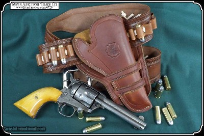 Mexican Double Loop Holster for a 4 3/4 inch barrel - Image 3 of 9
