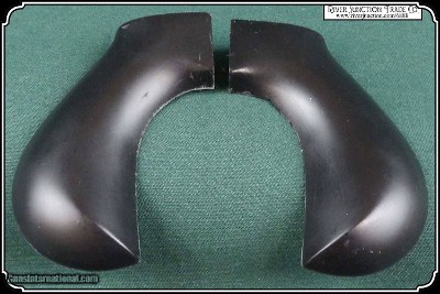 Black Plain Cimarron Lightning Grips RJT#6888 - Image 3 of 5