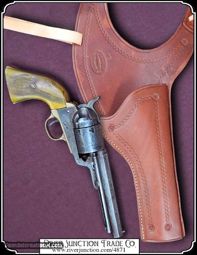 Small Frame Revolver Shoulder Holster - Image 8 of 24