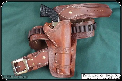 Leaf and Vine Holster for 4.75 - 5.5 inch Barrel RJT#7015 - Image 4 of 10