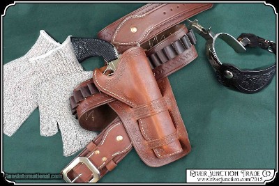 Leaf and Vine Holster for 4.75 - 5.5 inch Barrel RJT#7015 - Image 3 of 10