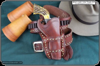 Spotted Cheyenne Holster for 4.75 - 5.5 in barrel - Image 2 of 9