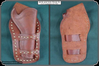 Cheyenne Cross Draw Spotted Holster 4.75 - 5.5 in Barrel - Image 6 of 9
