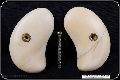 Smooth Bone Remington Derringer Grips RJT# 7173 - Image 4 of 7