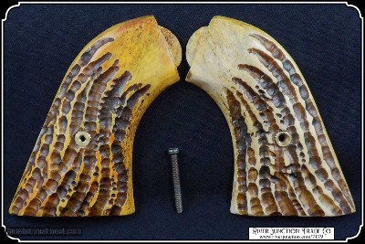 Hand Made Jigged Elk Antler Grips for Uberti Remington RJT# 7179 - Image 5 of 8