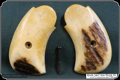 Light Bark Elk Grips for the Merwin Hulbert RJT# 7190 - Image 6 of 9