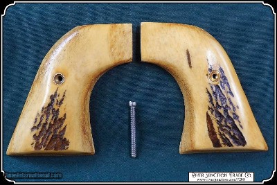 Old Vaquero Ruger Elk with Bark Grips Light Antique RJT# 7200 - Image 4 of 7