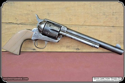 One Piece Smooth Bone Grips for 1st and 2nd Gen Colt SAA RJT# 7232 - Image 3 of 8