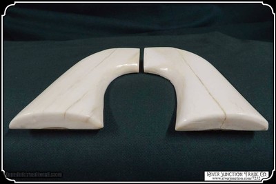 One Piece Smooth Bone Grips for 1st and 2nd Gen Colt SAA RJT# 7232 - Image 6 of 8