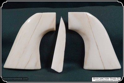 One Piece Smooth Bone Grips for 1st and 2nd Gen Colt SAA RJT# 7232 - Image 5 of 8