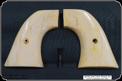1st Generation Colt Smooth Bone Grips RJT# 7260 - Image 5 of 8