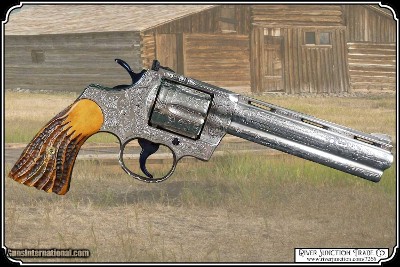 Jigged Elk Grips for the Colt Python RJT# 7266 - Image 2 of 6