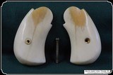 Merwin Hulbert Pocket Army Smooth Bone Grips RJT# 7288 - 6 of 9