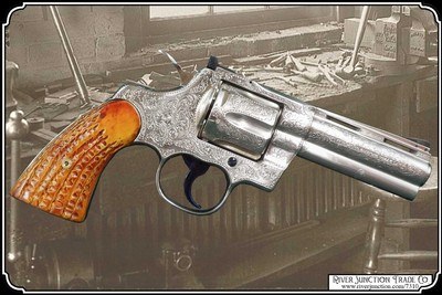 Colt Python Heavy Antiqued Hash Mark Elk Grips - Image 2 of 8