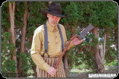 Homesteader anti-deer apple tree trimmer and TIPI pole trimmer - Image 8 of 18