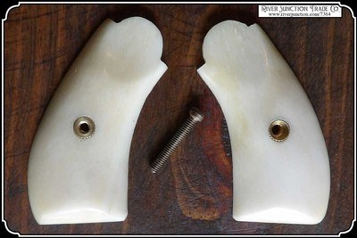Merwin Hulbert Smooth Bone Grips - Image 6 of 9