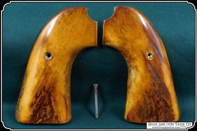 Elk Grips for the Ruger New Model Super Blackhawk Bisley RJT# 7374 - Image 6 of 9