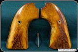 Elk Grips for the Ruger New Model Super Blackhawk Bisley RJT# 7374 - 6 of 9