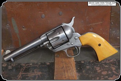 Like John Wayne's grips 1920s - 40s Catalin Dark Yellow Grips RJT#7467 - Image 3 of 6