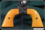 John Wayne Style, 1920s - 40s Original Catalin Yellow Grips - Image 4 of 9