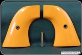 John Wayne Style, 1920s - 40s Original Catalin Yellow Grips - Image 6 of 9