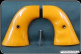 John Wayne Style Grips, 1920s - 40s Original Catalin Yellow Grips RJT#7546 - Image 6 of 9