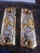 1911 guns grip - 1 of 4