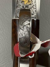 Caesar Guerini Invictus III Sporting 12 GA 32 inch with Adjustable Comb - 6 of 8