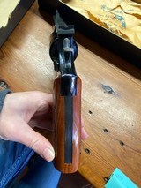 Smith & Wesson 19-3 Revolver 357 Mag - 8 of 9