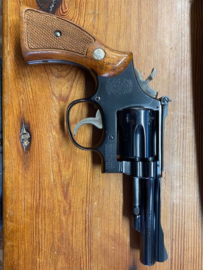 Smith & Wesson K22 Masterpiece Model 48-4 - Image 4 of 8