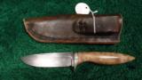 BEAUTIFUL, HAND CRAFTED DAMASCUS SKINNING KNIFE - 5 of 9